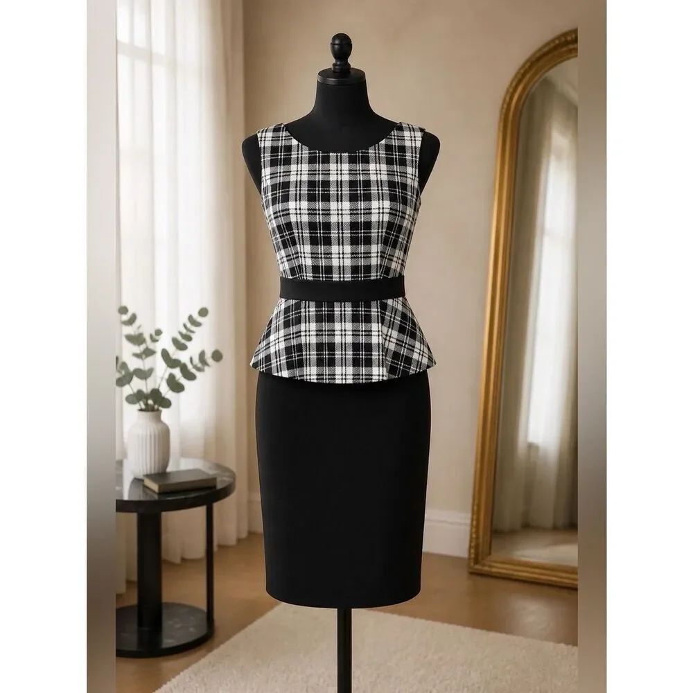 BLACK & WHITE SLEEVELESS DRESS w PEPLUM SIZE 8